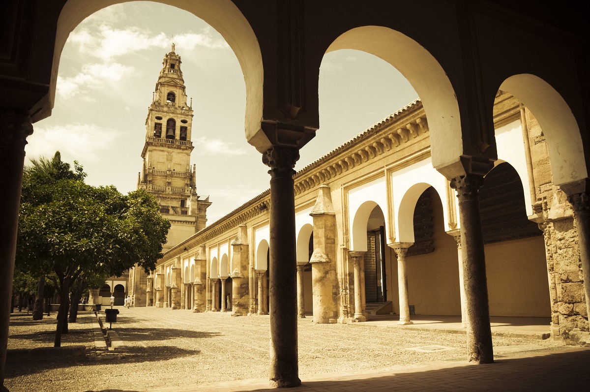 Corazón de Andalucía 8 Días, Conducción por cuenta propia - Imagen 11