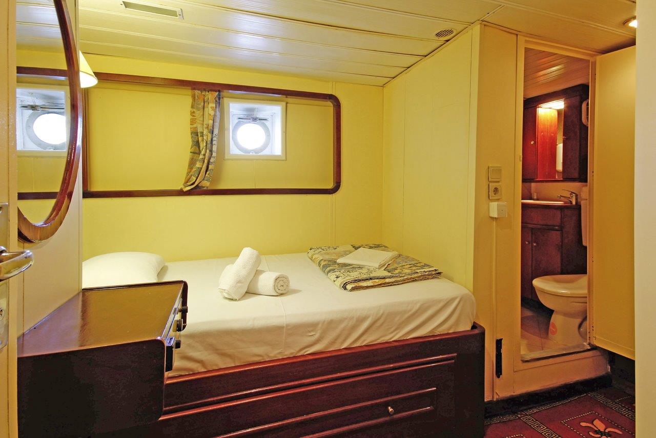 Crucero por lo más destacado de Dalmacia en Zadar y la región de Split (Categoría de Barco Estándar) - Imagen 13