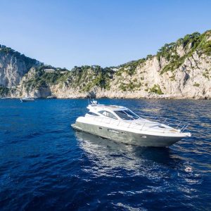 Mini-crucero privado por el Golfo de Nápoles, 4 días (Klase 50) (bajo petición)