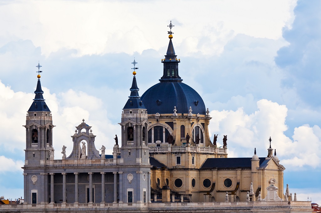 De Madrid a Andalucia, Conducción por cuenta propia - Imagen 2