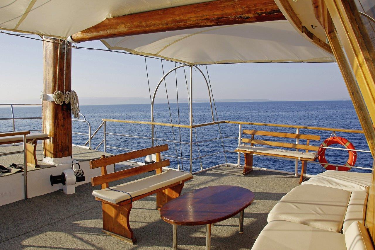 Crucero por lo más destacado de Dalmacia en Zadar y la región de Split (Categoría de Barco Estándar) - Imagen 10