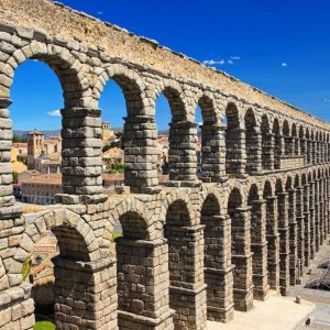 Madrid y las ciudades del Patrimonio Mundial, Conducción por cuenta propia